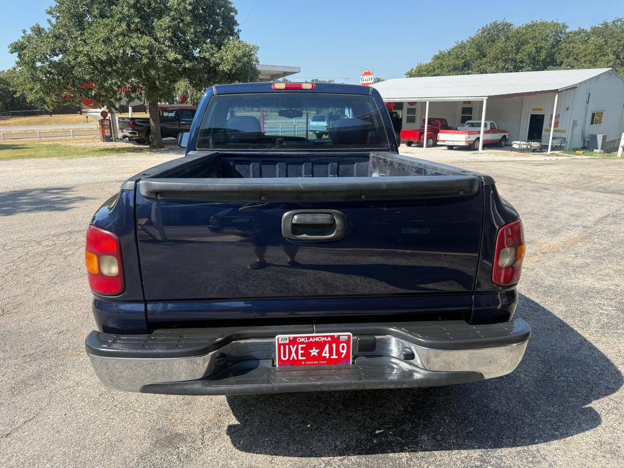 GMC Sierra 1500 SL Reg. Cab Short Bed 2WD 2000