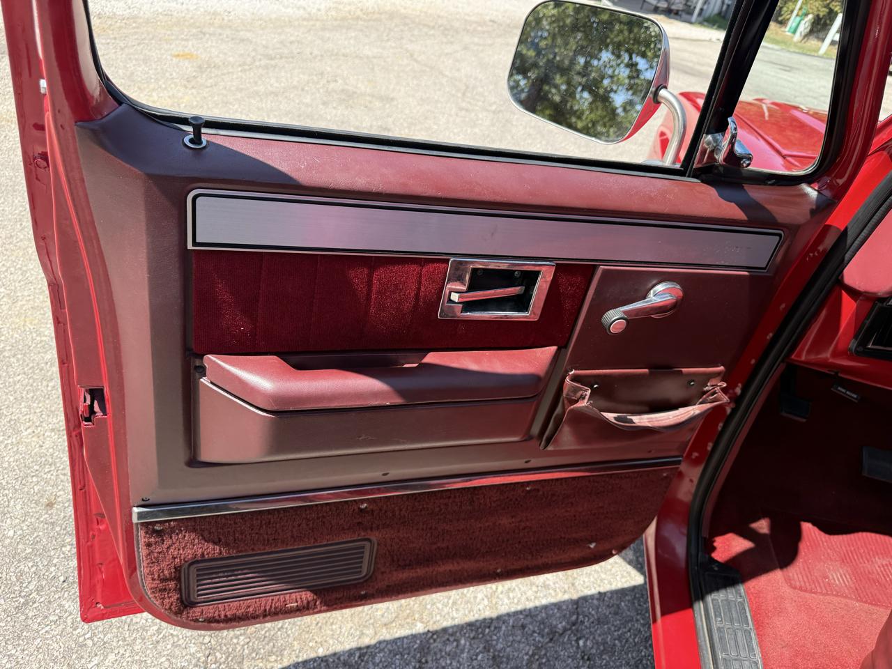 GMC R1500 Regular Cab 2WD 1987