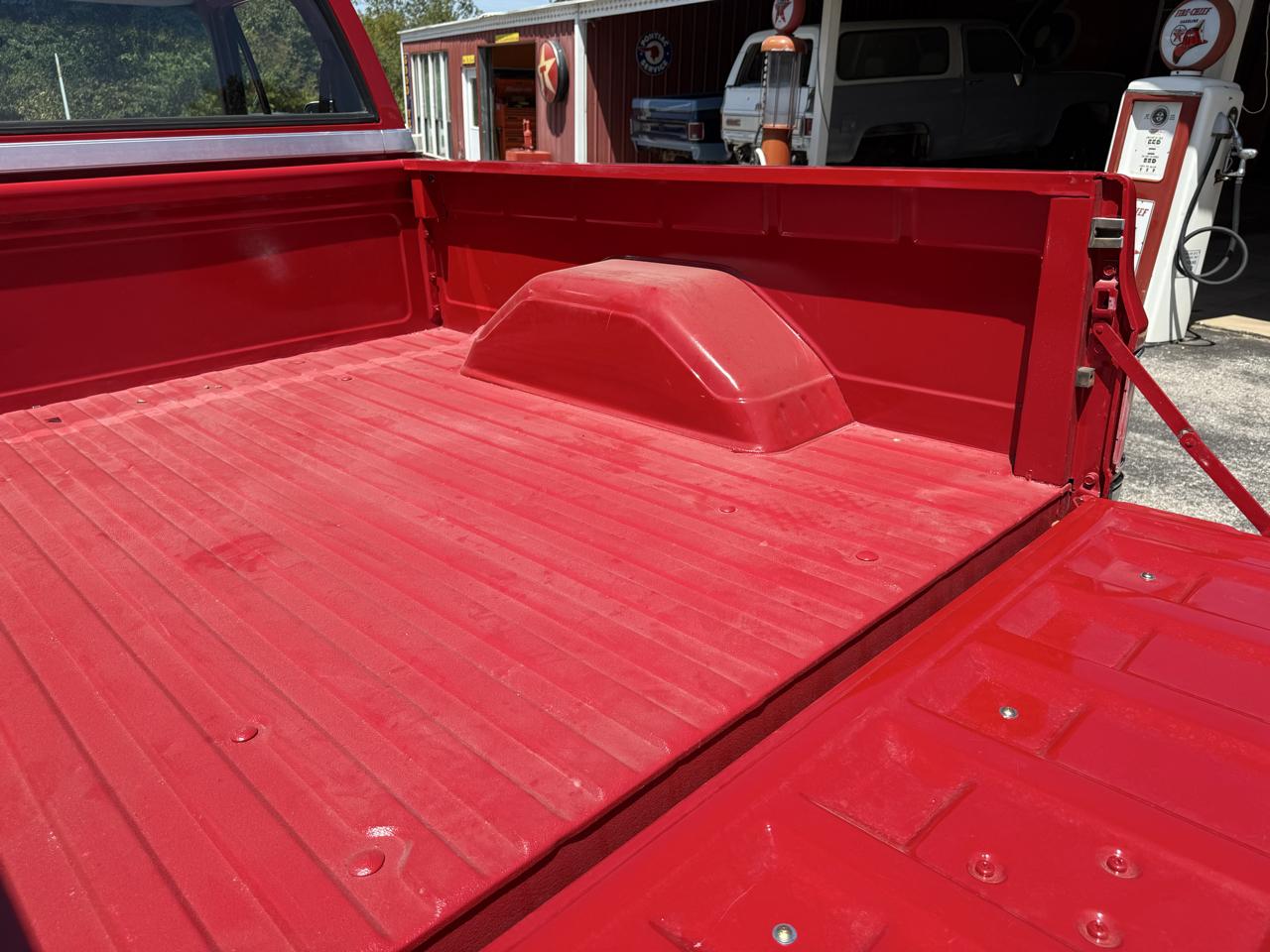 GMC R1500 Regular Cab 2WD 1987