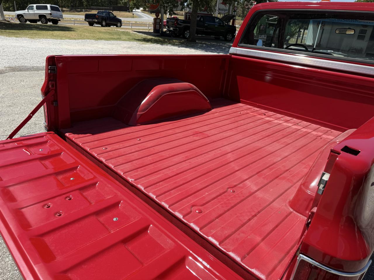 GMC R1500 Regular Cab 2WD 1987