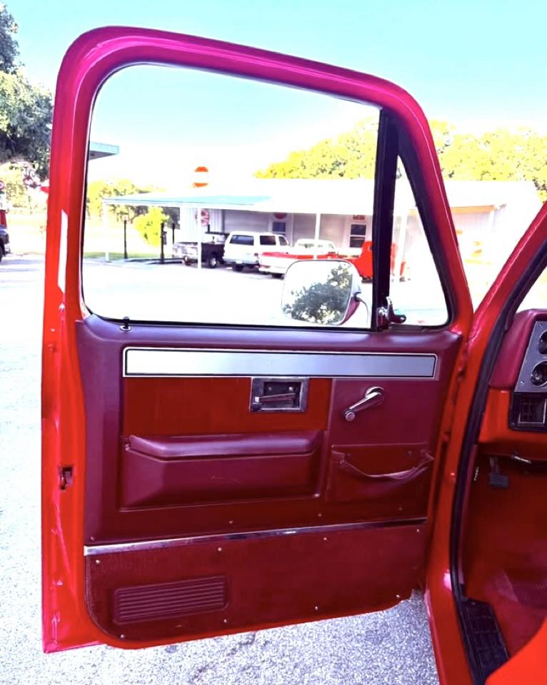 GMC R1500 Regular Cab 2WD 1987