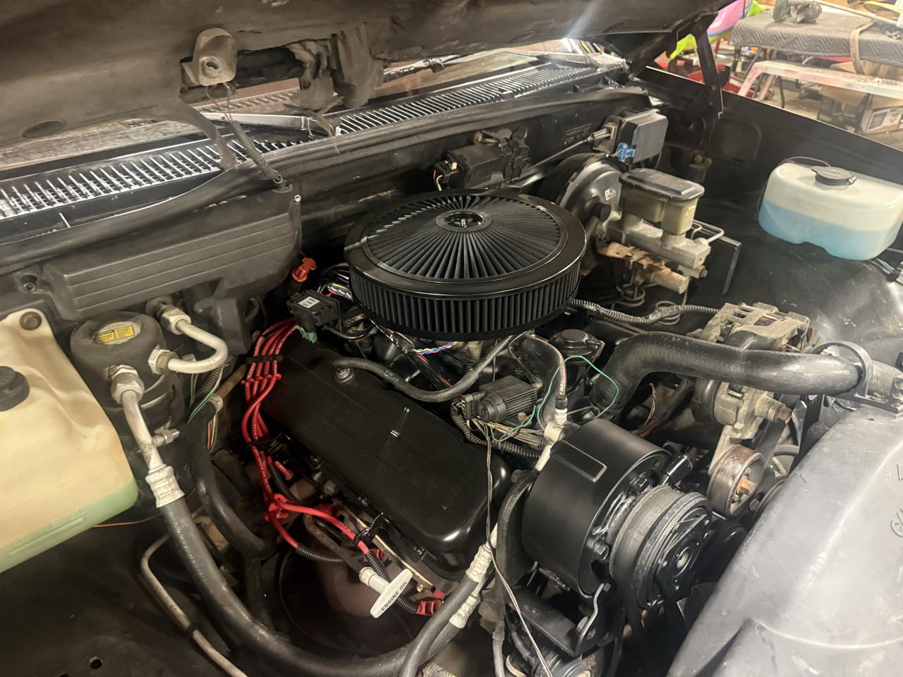 Chevrolet C/K 1500 Reg. Cab W/T 8-ft. bed 2WD 1990