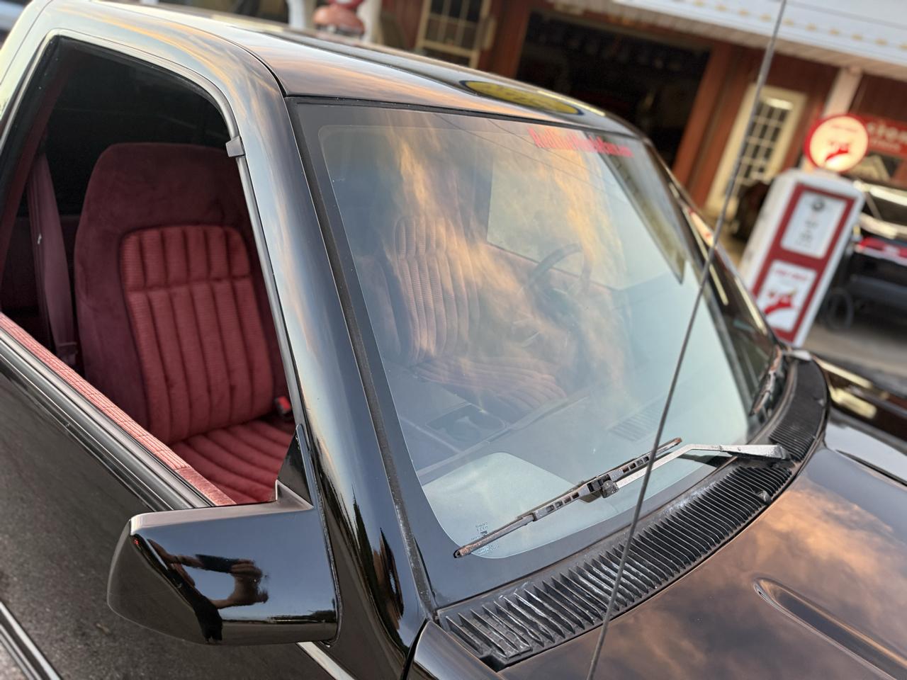 Chevrolet C/K 1500 Reg. Cab W/T 8-ft. bed 2WD 1990