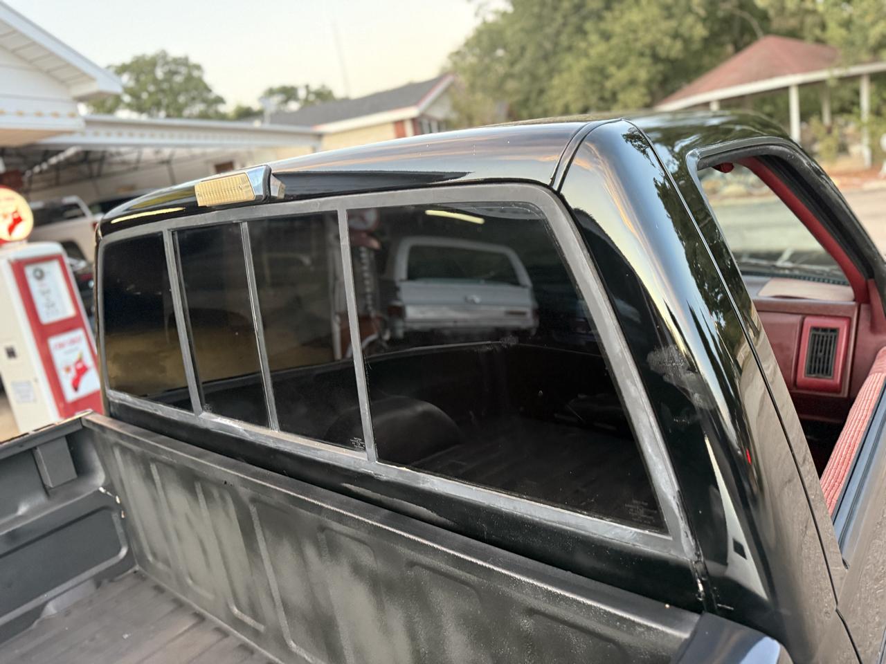 Chevrolet C/K 1500 Reg. Cab W/T 8-ft. bed 2WD 1990