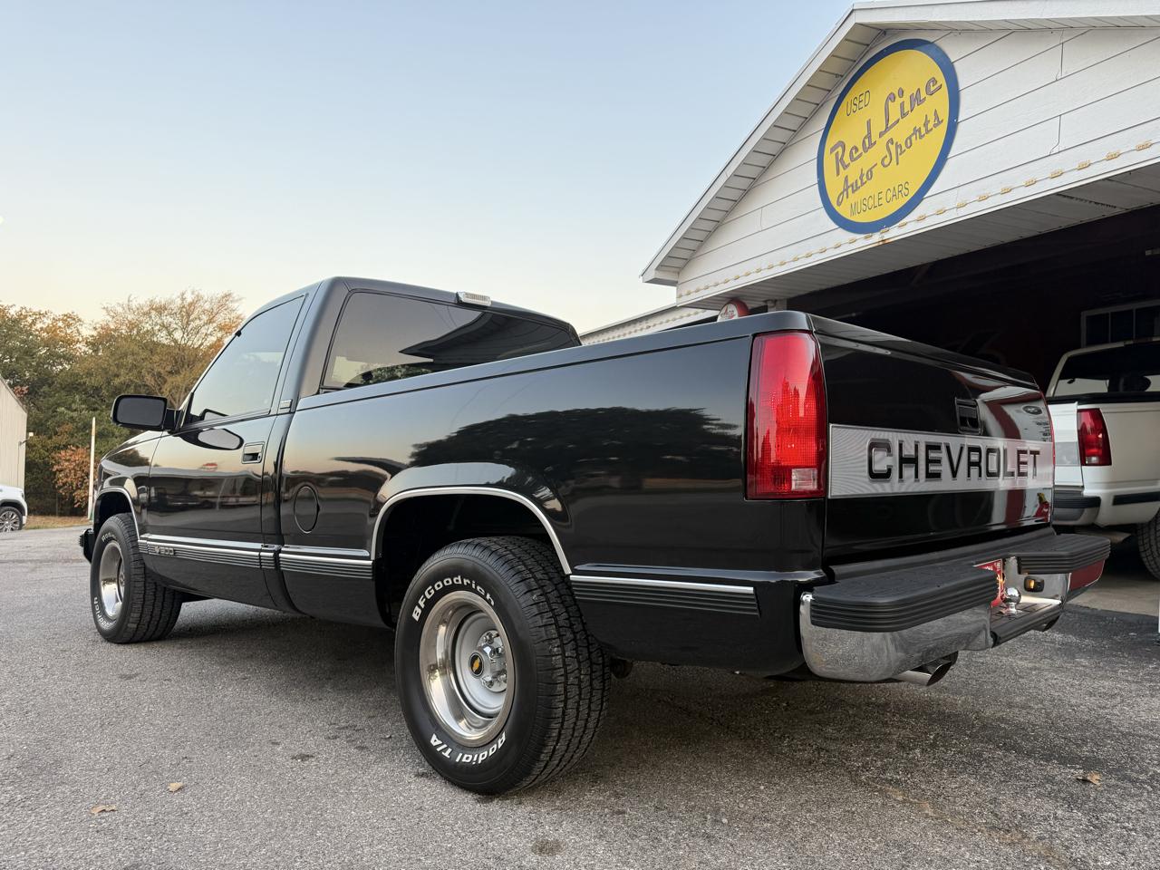 Chevrolet C/K 1500 Reg. Cab W/T 8-ft. bed 2WD 1991