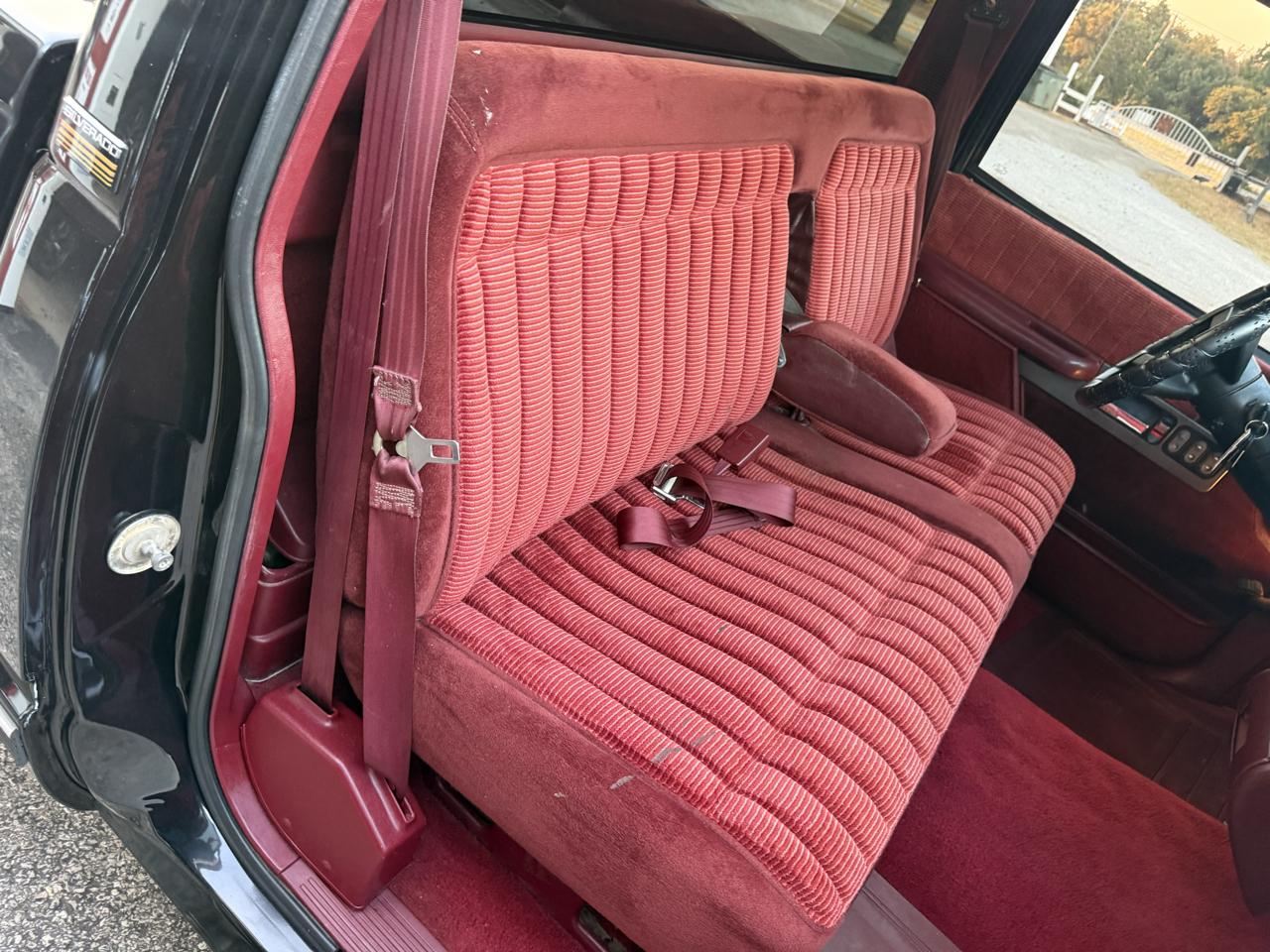 Chevrolet C/K 1500 Reg. Cab W/T 8-ft. bed 2WD 1991