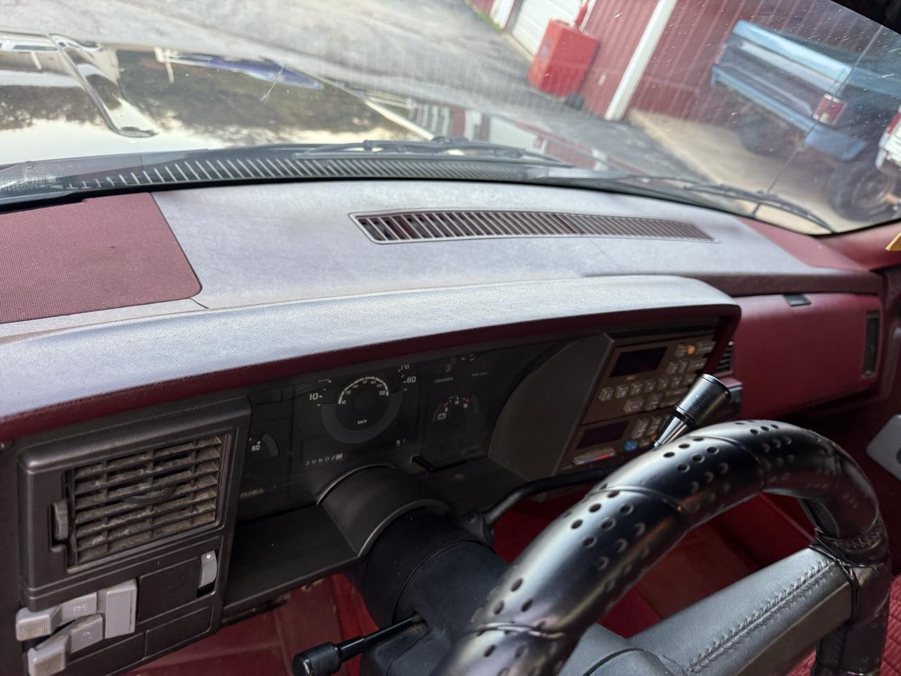 Chevrolet C/K 1500 Reg. Cab W/T 8-ft. bed 2WD 1991