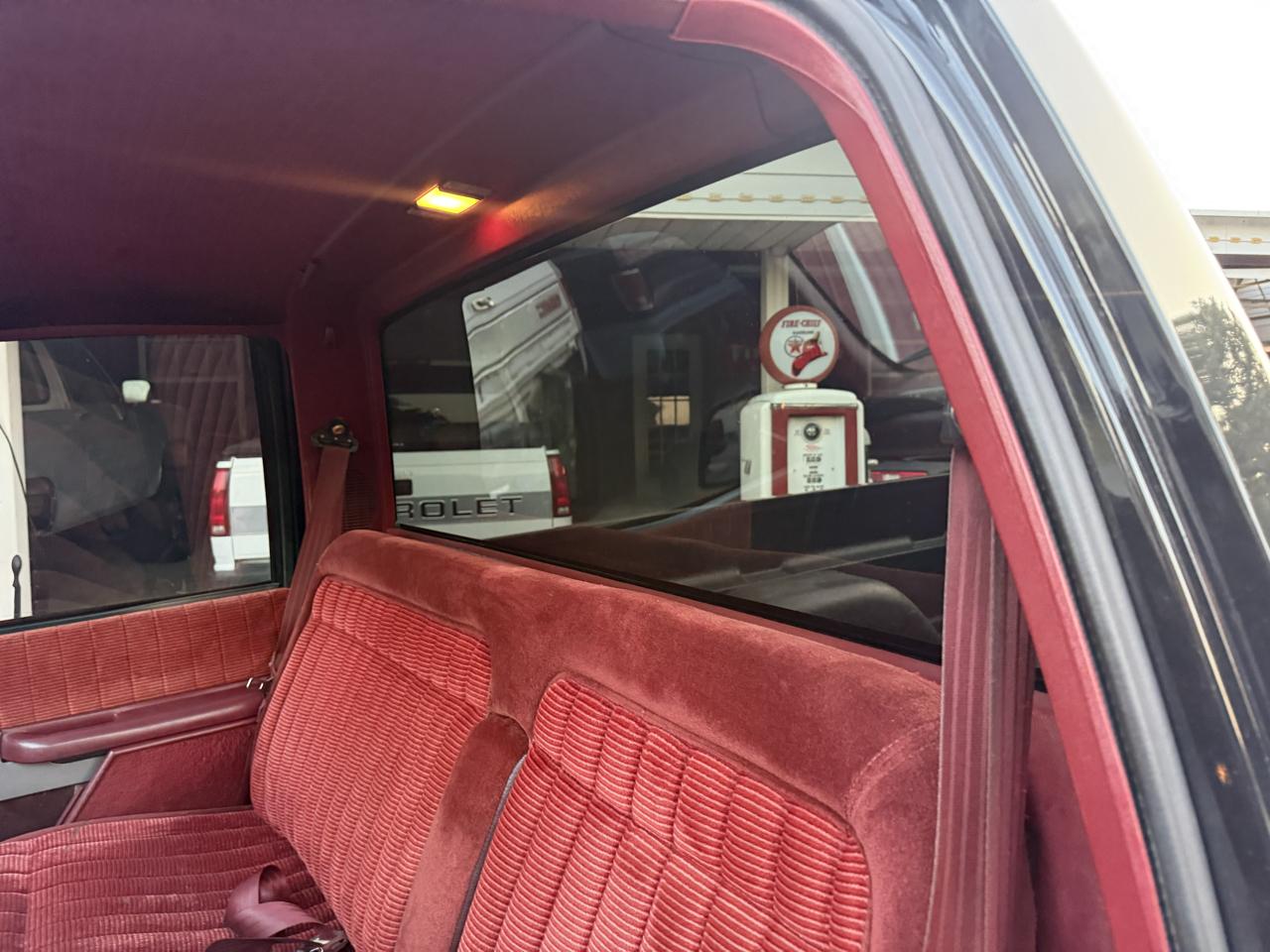 Chevrolet C/K 1500 Reg. Cab W/T 8-ft. bed 2WD 1991