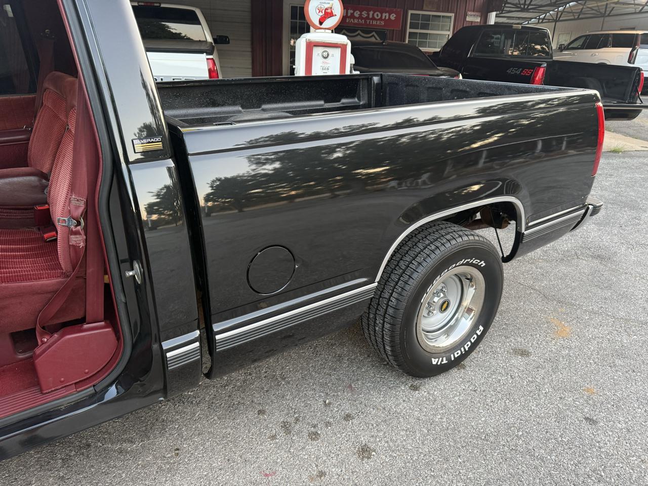 Chevrolet C/K 1500 Reg. Cab W/T 8-ft. bed 2WD 1991