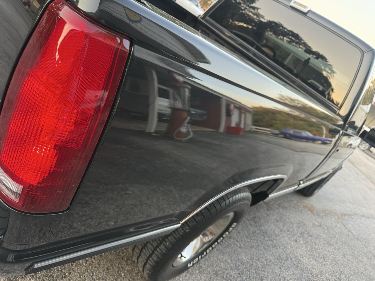 Chevrolet C/K 1500 Reg. Cab W/T 8-ft. bed 2WD 1991