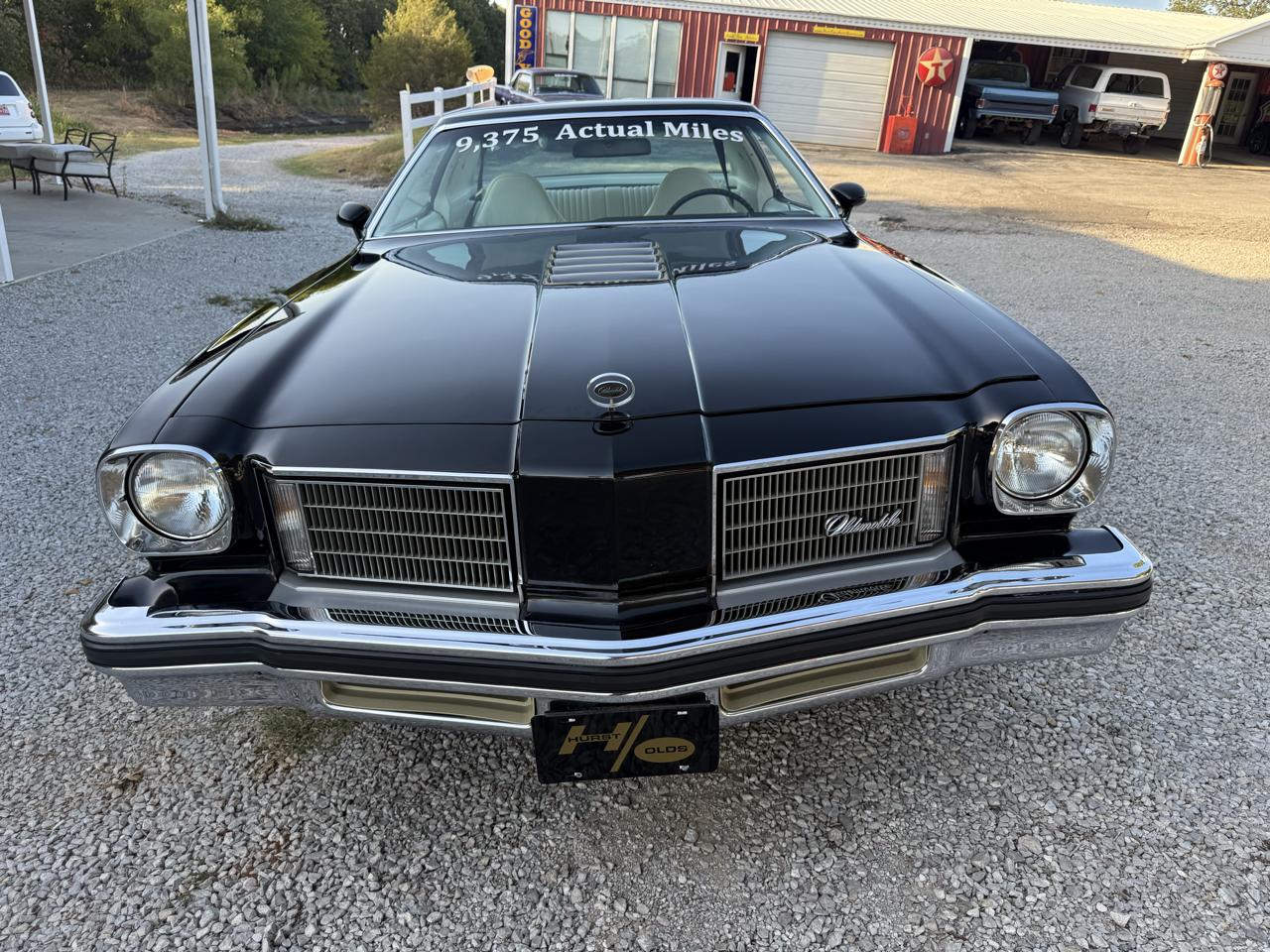 Oldsmobile Hurst  1975