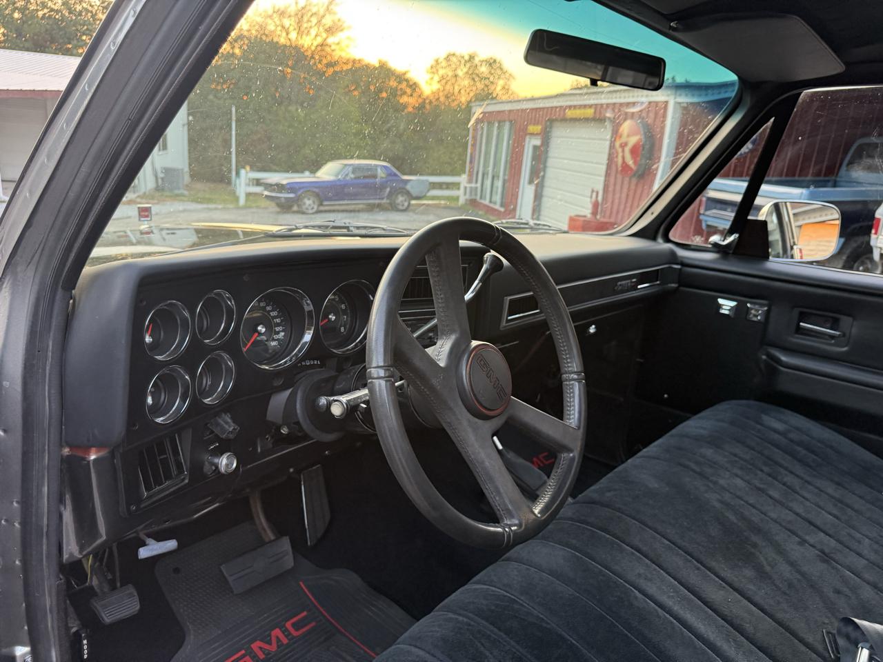 GMC C/K 1500 Regular Cab 4WD 1982