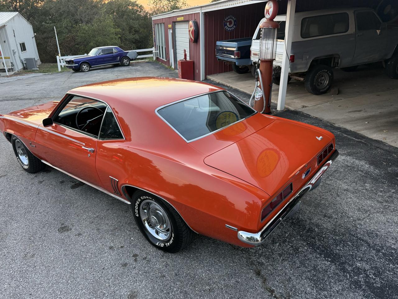 Chevrolet Camaro 2dr Coupe 1969