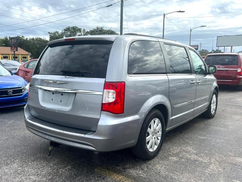 Chrysler Town & Country Touring 2015