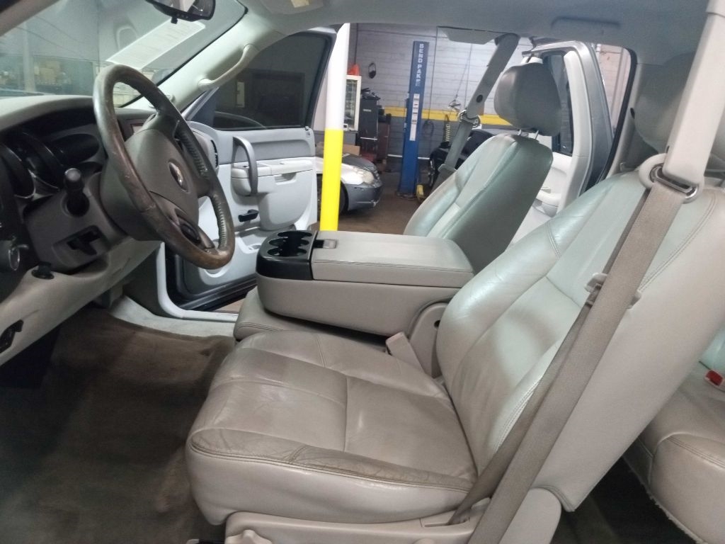 Chevrolet Silverado 2500HD  2013 Chevrolet Silverado 2500HD  2013