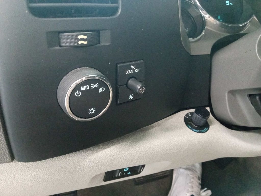 Chevrolet Silverado 2500HD  2013