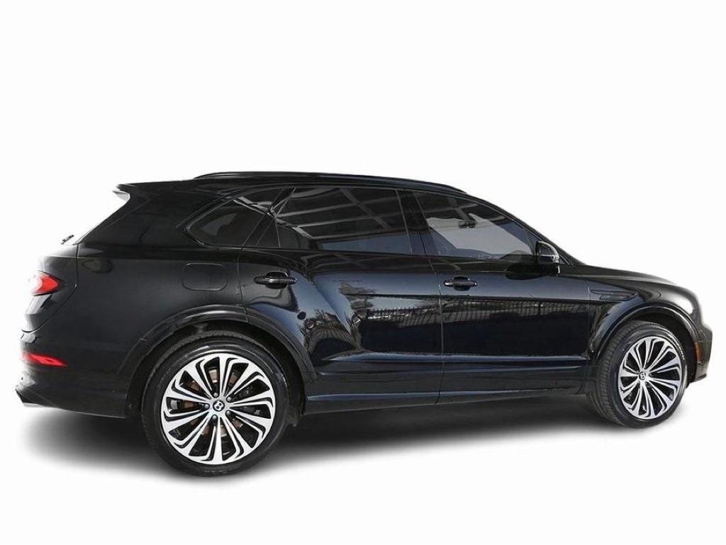 Bentley Bentayga  2021