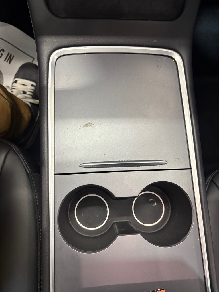 Tesla Model Y  2021 Tesla Model Y  2021