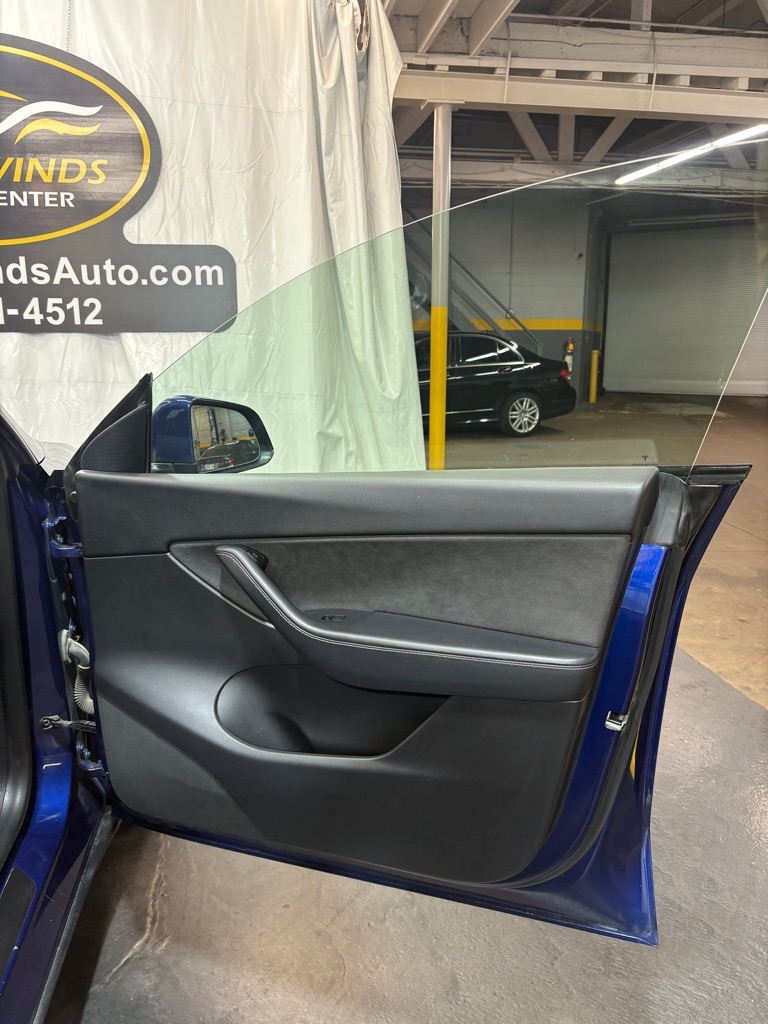 Tesla Model Y  2021 Tesla Model Y  2021