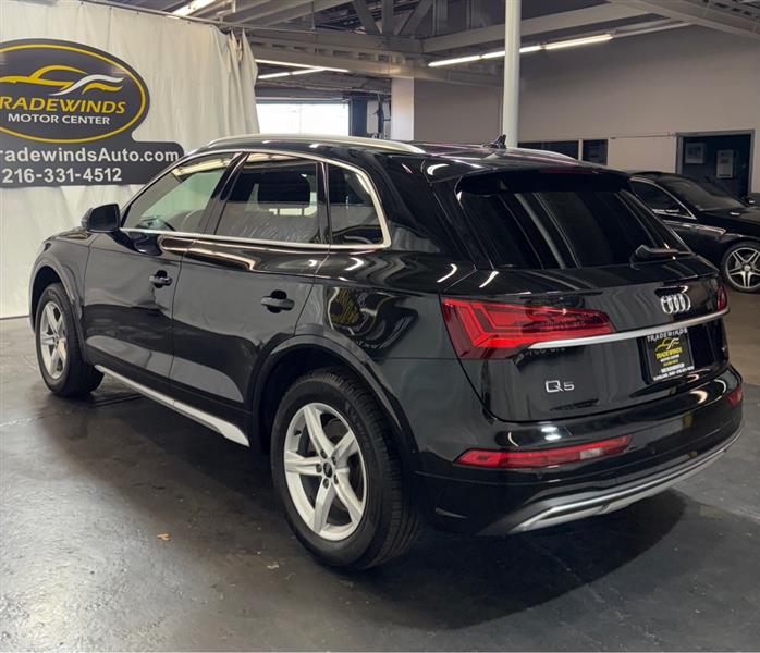 Audi Q5  2021 Audi Q5  2021