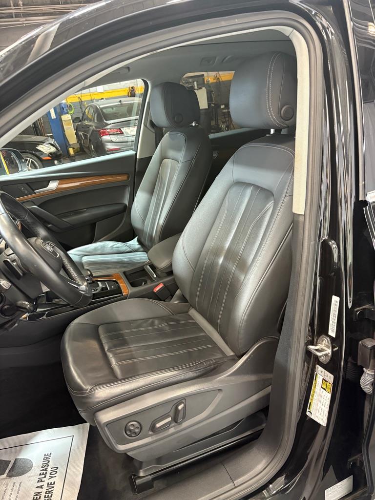 Audi Q5  2021 Audi Q5  2021