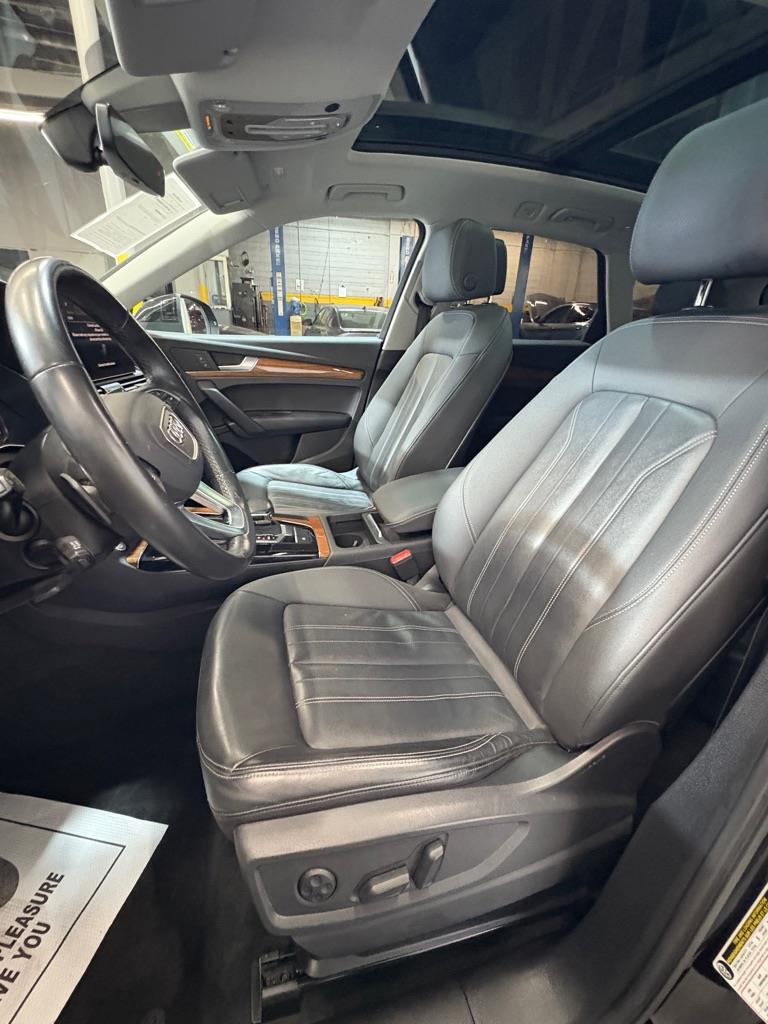 Audi Q5  2021 Audi Q5  2021