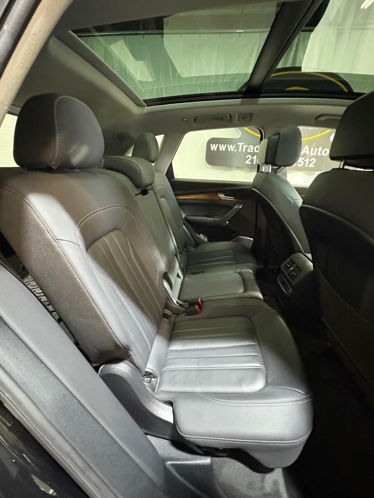 Audi Q5  2021 Audi Q5  2021