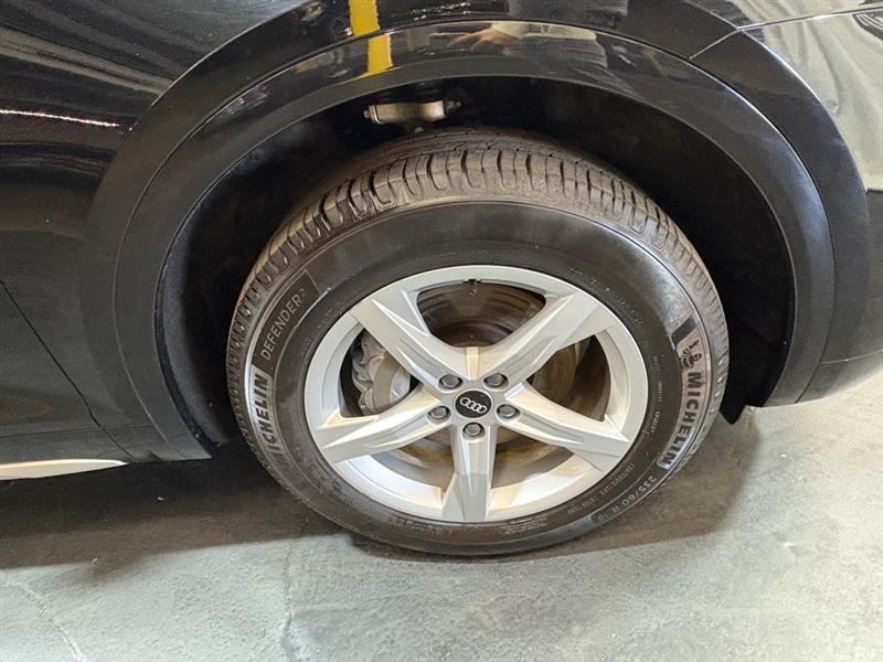 Audi Q5  2021 Audi Q5  2021
