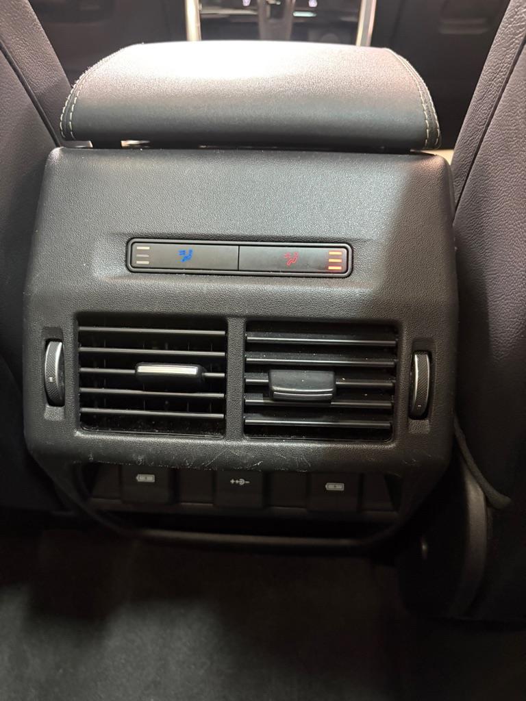Land Rover Discovery Sport  2020 Land Rover Discovery Sport  2020