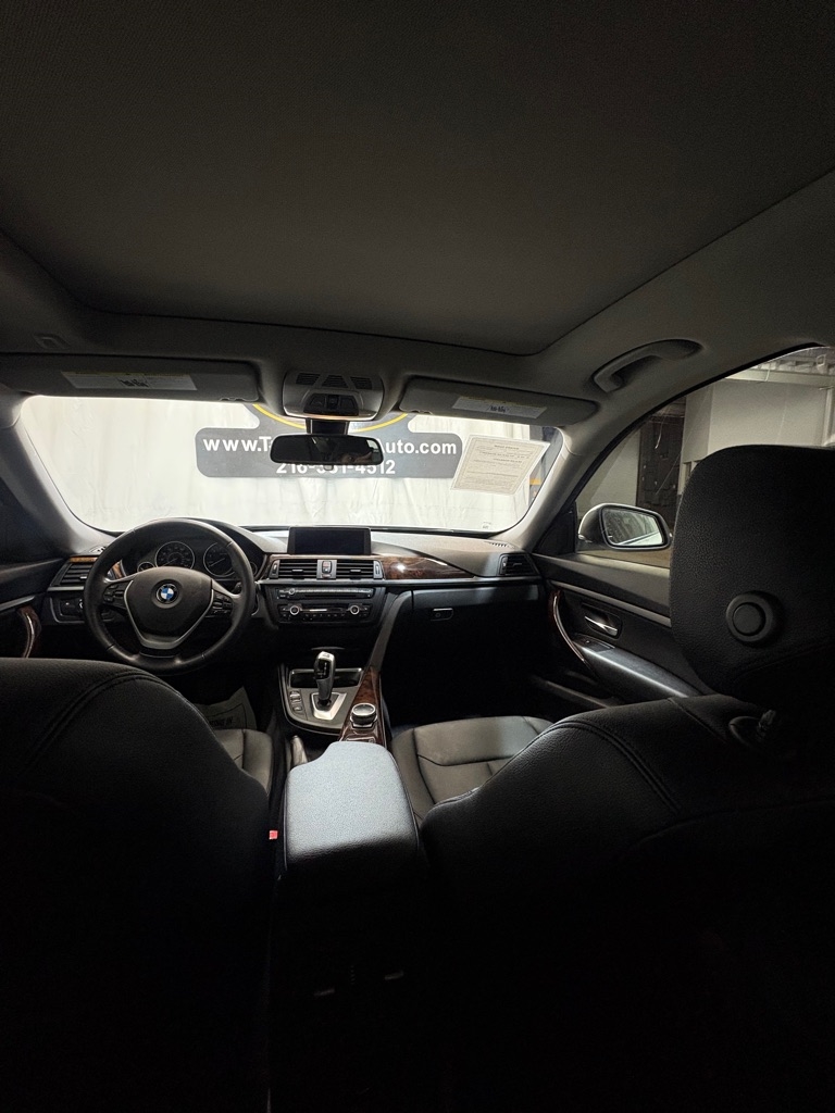 BMW 3-Series Gran Turismo  2015