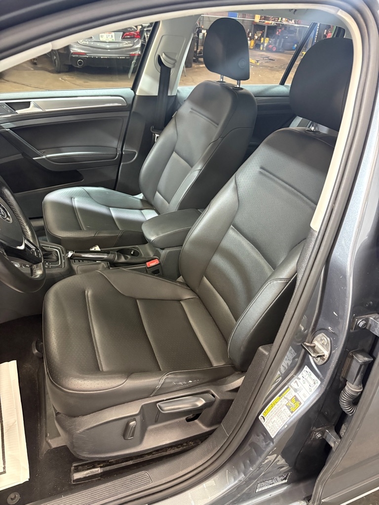 Volkswagen Golf Alltrack  2017