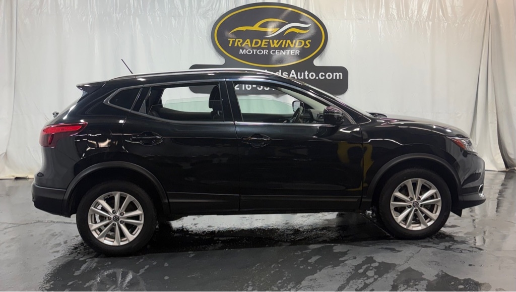 Nissan Rogue Sport  2019