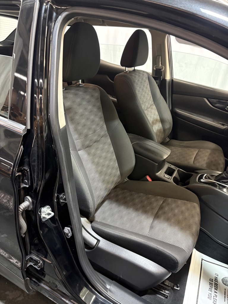 Nissan Rogue Sport  2019