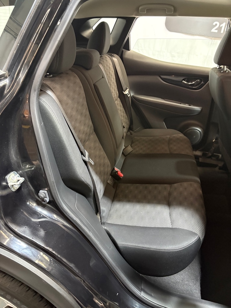 Nissan Rogue Sport  2019