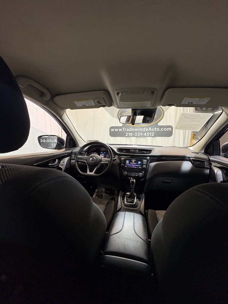 Nissan Rogue Sport  2019