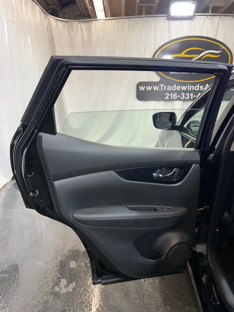 Nissan Rogue Sport  2019