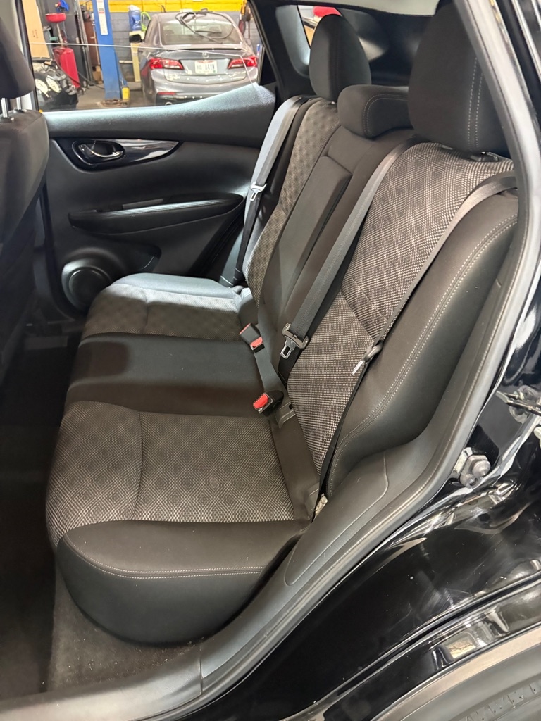 Nissan Rogue Sport  2019