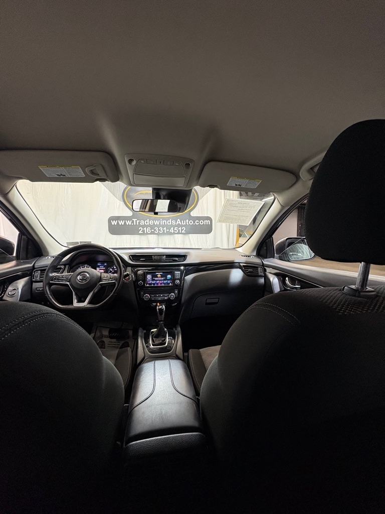 Nissan Rogue Sport  2019