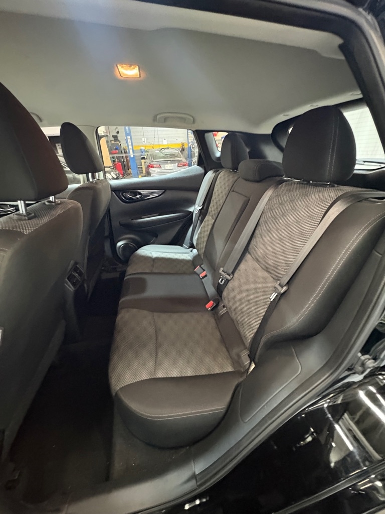 Nissan Rogue Sport  2019