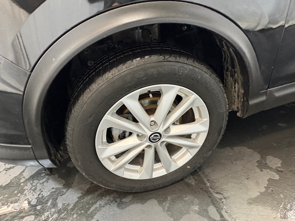 Nissan Rogue Sport  2019