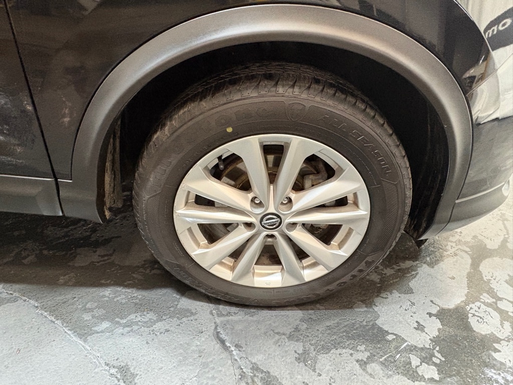 Nissan Rogue Sport  2019