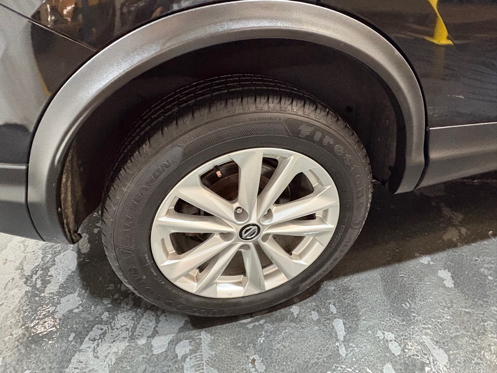 Nissan Rogue Sport  2019