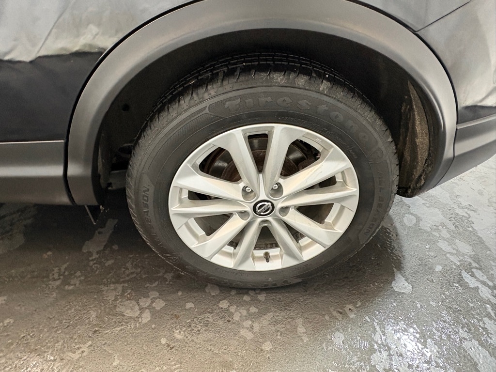 Nissan Rogue Sport  2019