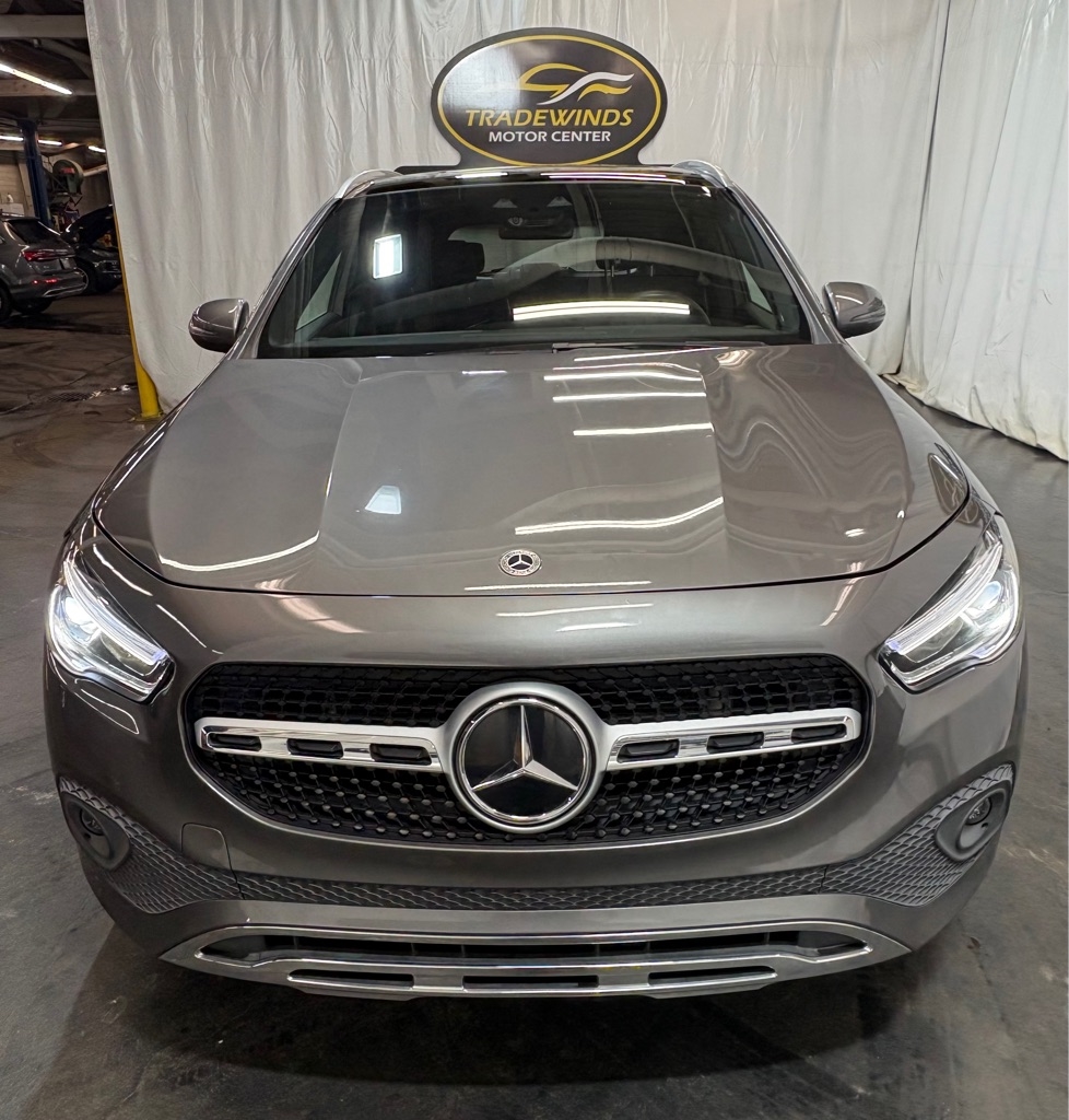 Mercedes-Benz GLA-Class  2021