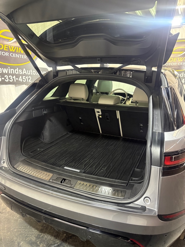 Land Rover Range Rover Velar  2021