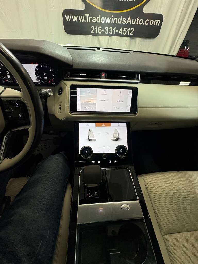 Land Rover Range Rover Velar  2021