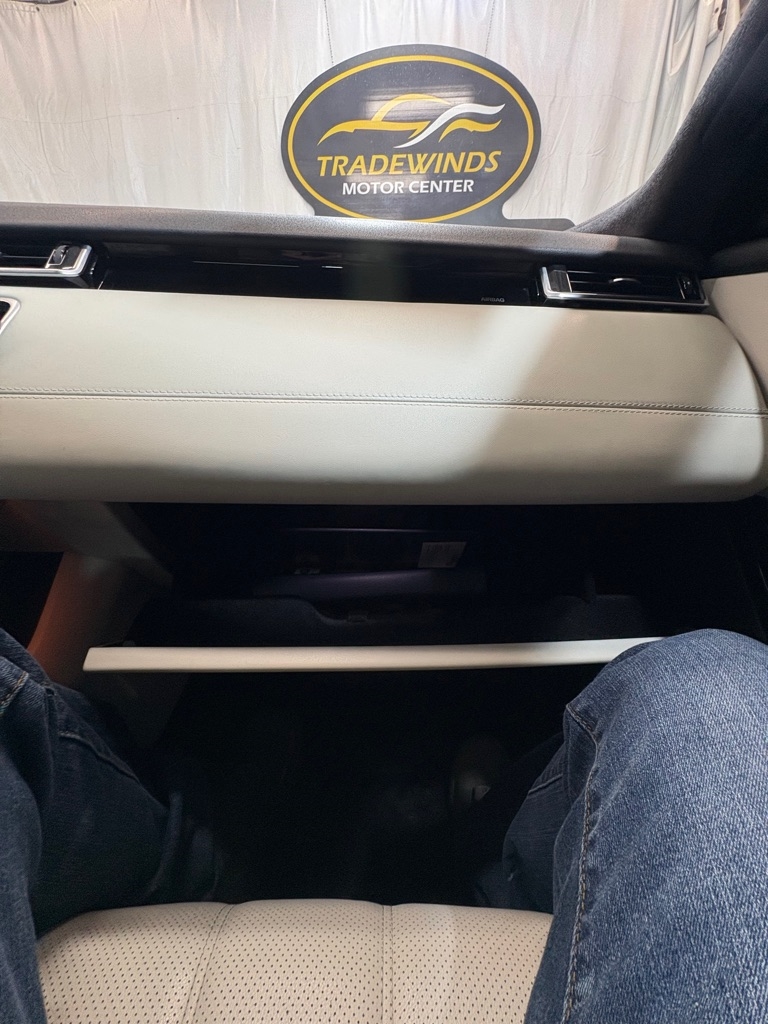 Land Rover Range Rover Velar  2021