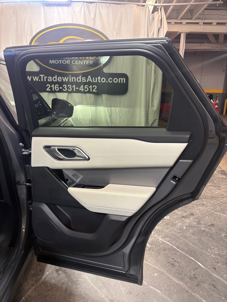 Land Rover Range Rover Velar  2021