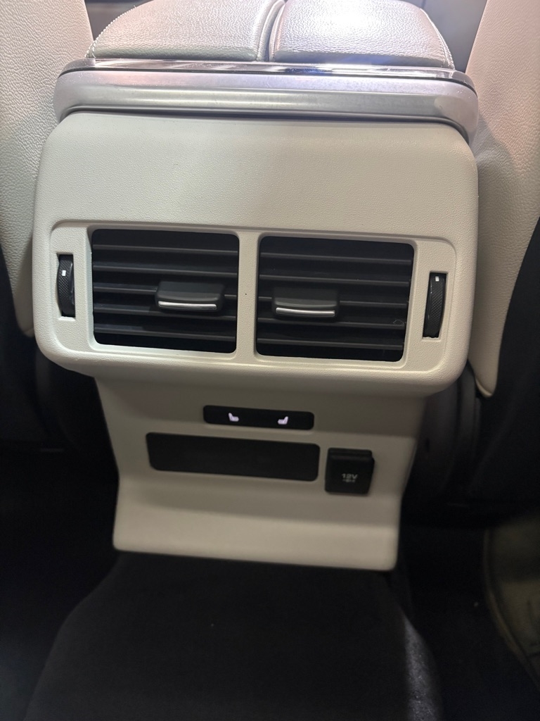 Land Rover Range Rover Velar  2021