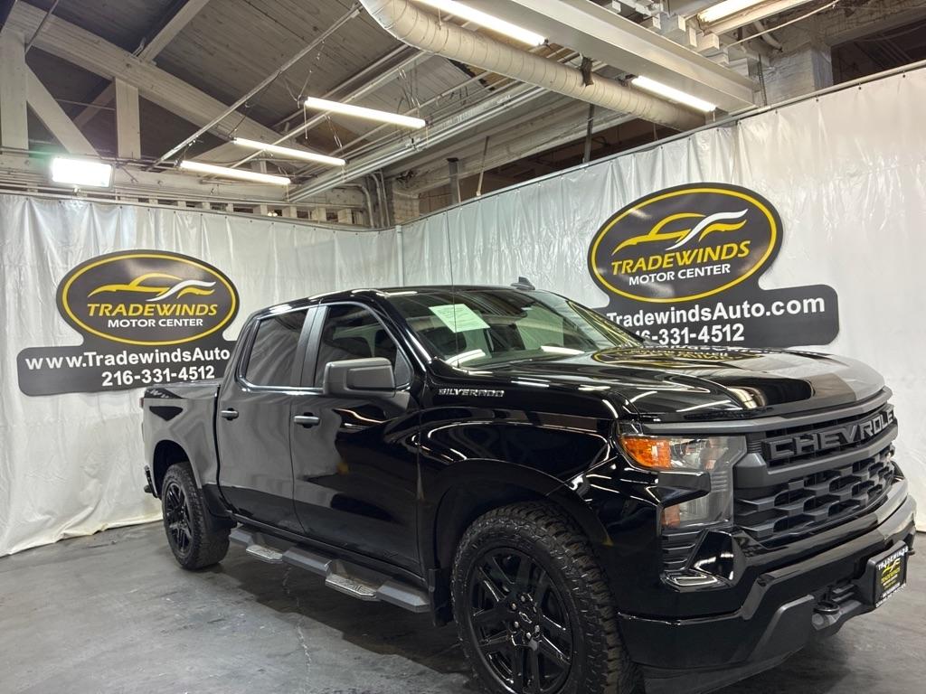 2022 Chevrolet Silverado 1500 CUSTOM